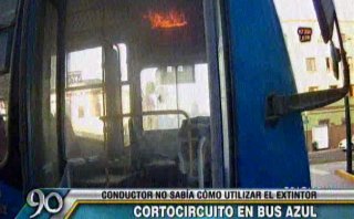 Corredor azul: bus se incendió y chofer no supo usar extintor