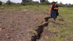 Socosbamba vive con miedo porque la tierra se sigue partiendo