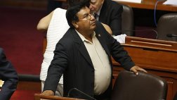 Desafuero de Alejandro Yovera divide a Comisión de Constitución