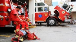 San Miguel: mujer bombero murió atropellada por una cúster