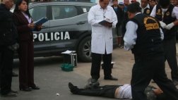 SMP: asalto a cúster deja una pasajera y un delincuente muertos