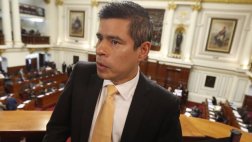 Luis Galarreta negó contacto con PPK tras renunciar al PPC