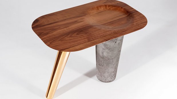 Tres diferentes materiales se usaron para crear estas mesas