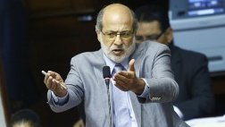 Abugattás pide detención preventiva de Burga por caso FIFA