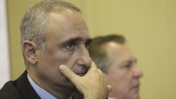 Condicionan impedimento de salida del país a Álex Kouri