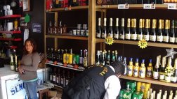 SJM: incautan mil botellas de licor de procedencia ilegal