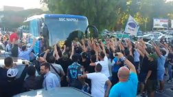 Rafa Benítez: increíble aliento de los ultras en su último día