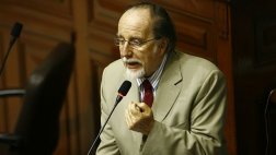 Belaunde Moreyra renunció a Ética por su amistad con José Luna