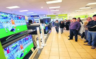 Consumo aumentará más por Día del Padre que por la Copa América