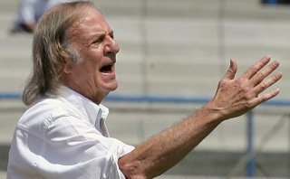 Menotti: “El fútbol no puede estar en manos de delincuentes”