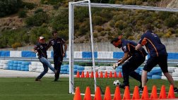 MotoGP: Marc Márquez y Dani Pedrosa incursionan en el fútbol