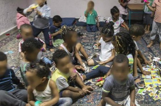 Las "bodegas de bebés" que generan controversia en Israel