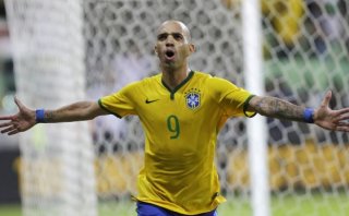 Brasil venció 2-0 a México en amistoso hacia la Copa América