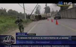 Portatropa de La Marina se volcó y dejó 15 militares heridos