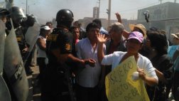 Chimbote: vecinos bloquearon Panamericana exigiendo enrocado