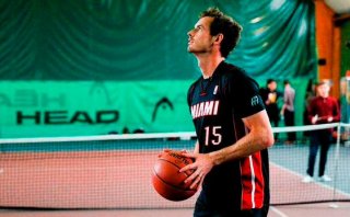 #HalfCourtChallenge: Andy Murray falló en reto de la NBA