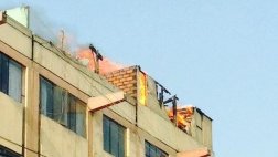 Incendio en unidad vecinal del Rímac deja dos heridos