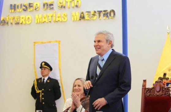 Luis Castañeda anunció hasta tres nuevos cementerios en Lima