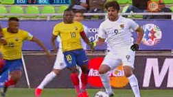 Golazo del sueco Smedberg-Dalence para 2-0 de Bolivia a Ecuador