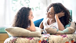 Cómo resolver las dudas de los chicos sobre la homosexualidad