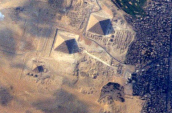 ¿Imaginas poder ver las Pirámides de Egipto desde el espacio?