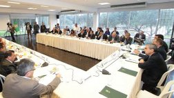 Alcaldes y ministro del Interior se reúnen en Miraflores