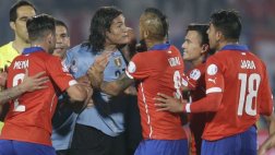 "Tu padre se va a comer 20 años", le habría dicho Jara a Cavani