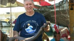 El hombre que descubre especies de tiburón en los mercados