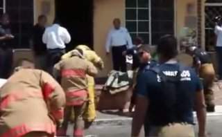México: Bomberos obligados a desnudarse por sospecha de robo