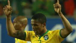 Bayern Múnich afina detalles para fichar a Douglas Costa
