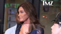 Caitlyn Jenner causa furor a su salida de teatro en Broadway