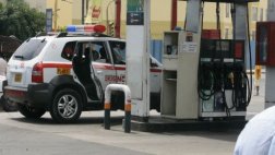 Mandos policiales de Huaraz relevados por robo de combustible