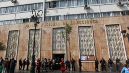 Debate: ¿Debe el JNE imponer multas a los partidos políticos?