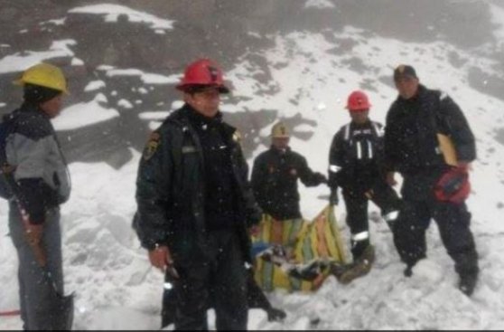 Puno: rescatan cuerpo de la sexta víctima que dejó avalancha
