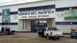 Niño se fracturó 3 dedos tras castigo de auxiliar por tardanza