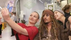Johnny Depp llevó a Jack Sparrow a un hospital para niños