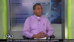 Sacerdote acusado de estafa dice que solo “omitió información”