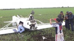 Cañete: piloto se salva de morir tras caída de su avioneta