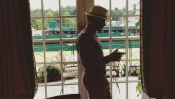 Wimbledon: Lewis Hamilton se perdió la final por vestir mal