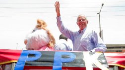 PPK en campaña: ¿por qué ahora marca distancia de Luis Favre?