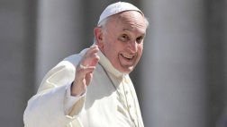 Saludos al Papa caviar, por Fernando Vivas