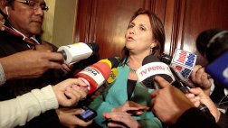 Pérez Tello considera “injustos” agravios de Nadine Heredia