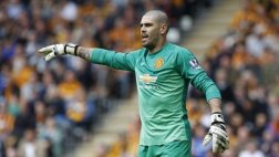 Víctor Valdés no seguirá en el Manchester United