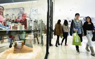 Los 'malls’ locales moverán US$970 millones en Fiestas Patrias