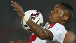 Jefferson Farfán aclara su futuro en comunicado de Facebook