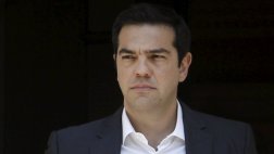 Grecia: Tsipras echó a los ministros opositores al rescate