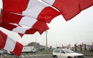 Chimbote: quienes no coloquen bandera peruana serán sancionados