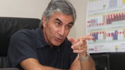 Oblitas: "La contratación de Ahmed ya está aprobada por la FPF"