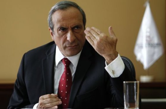 Contraloría halla 2 implicados en millonario desfalco policial