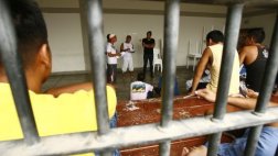 Sarita Colonia tiene capacidad para 571 presos pero hay 3.700
